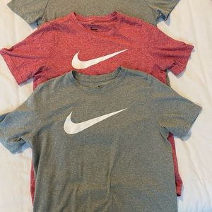 Boy Nike T-shirt Dri-Fit set of 4 bundle